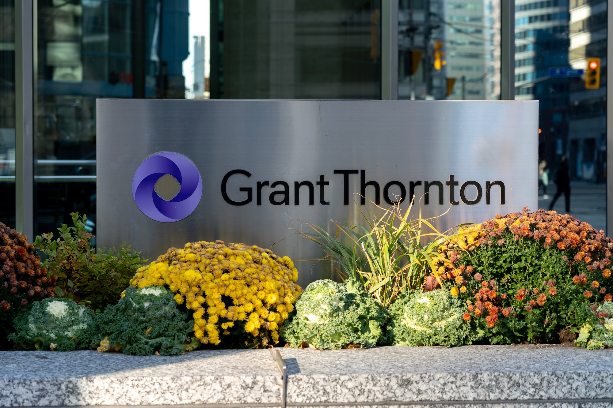 New EBT And 39m Staff Bonus Mark Grant Thornton s First Year Under new-ebt-and-39m-staff-bonus-mark-grant-thornton-s-first-year-under